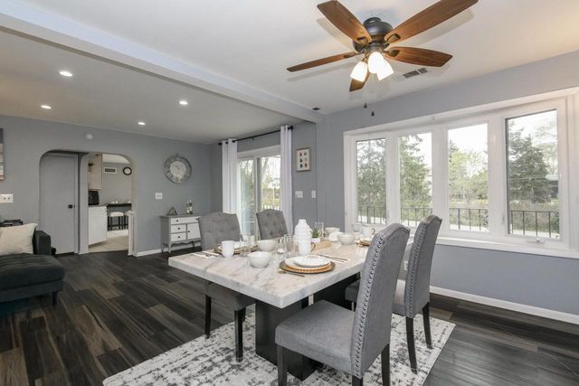 935 124th STREET, Elm Grove, WI 53122