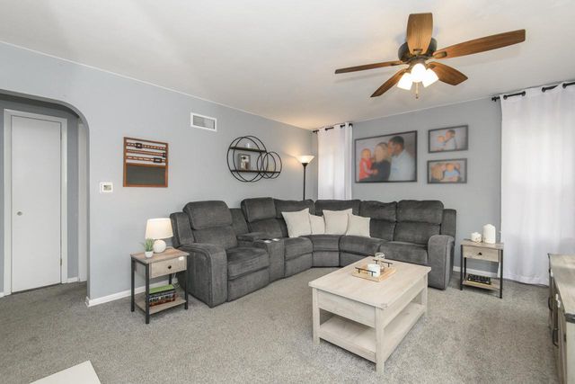 935 124th STREET, Elm Grove, WI 53122
