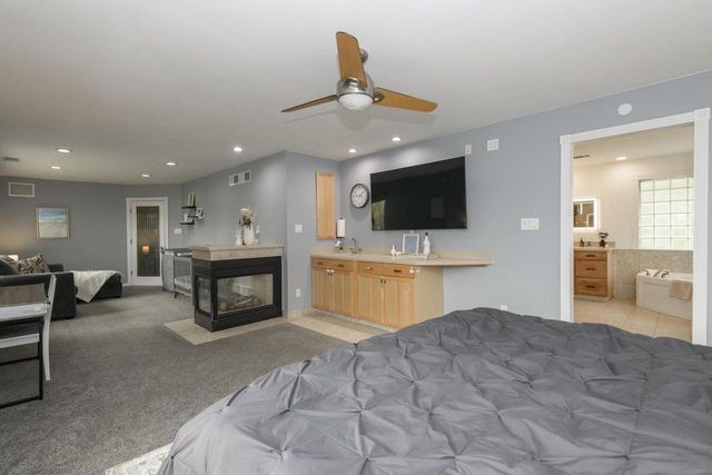 935 124th STREET, Elm Grove, WI 53122