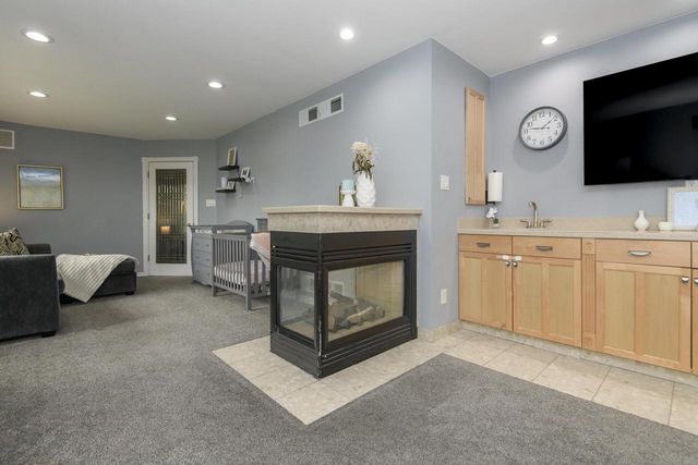 935 124th STREET, Elm Grove, WI 53122