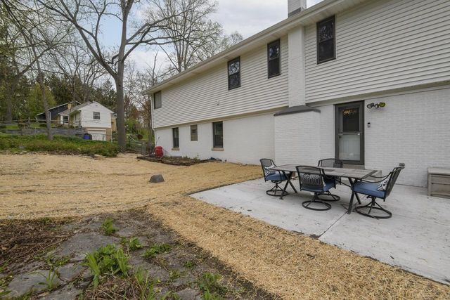 935 124th STREET, Elm Grove, WI 53122