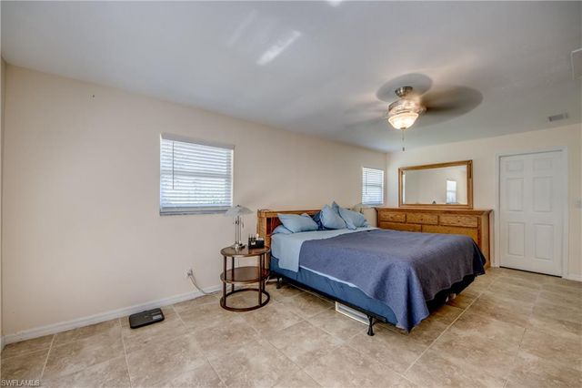 8524 Dartmouth ST, Fort Myers, FL 33907