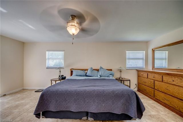 8524 Dartmouth ST, Fort Myers, FL 33907