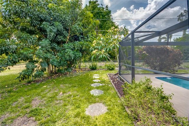 8524 Dartmouth ST, Fort Myers, FL 33907