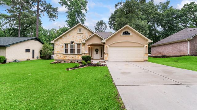 1840 Green Briar Drive, Huntsville, TX 77340