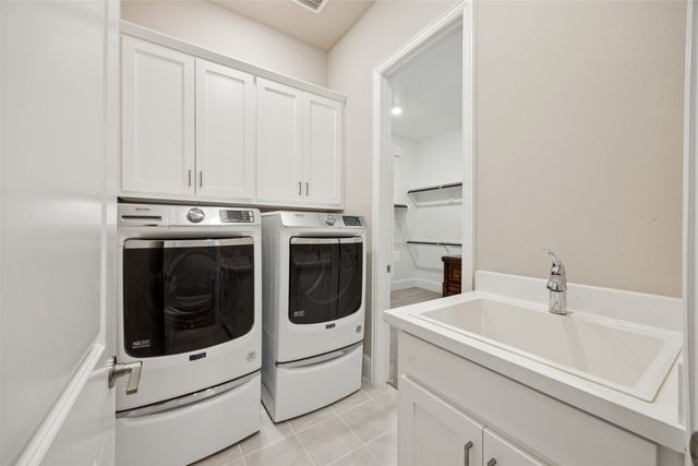 2521 Hampstead Lane, Carrollton, TX 75010