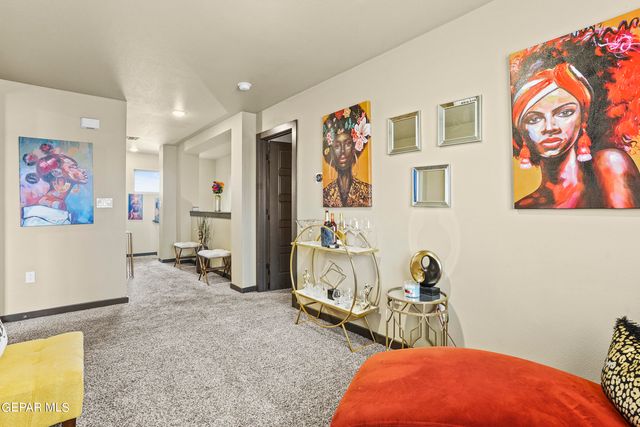 1742 BREEDER CUP Way, El Paso, TX 79928