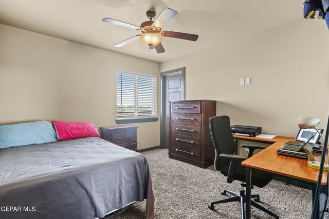 1742 BREEDER CUP Way, El Paso, TX 79928