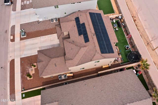 1742 BREEDER CUP Way, El Paso, TX 79928