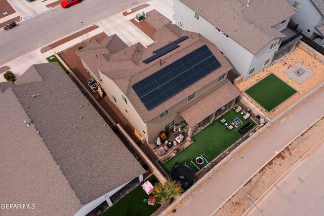 1742 BREEDER CUP Way, El Paso, TX 79928