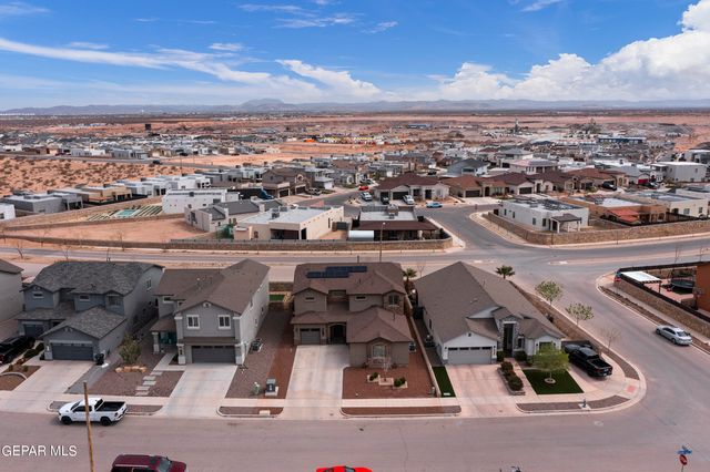 1742 BREEDER CUP Way, El Paso, TX 79928