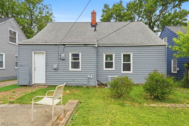 655 E 266th Street, Euclid, OH 44132
