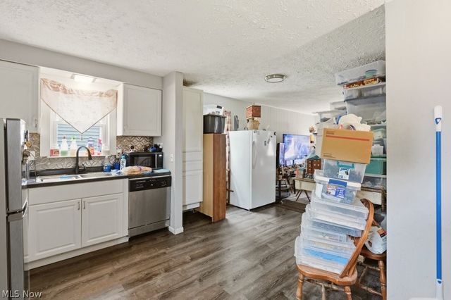 655 E 266th Street, Euclid, OH 44132