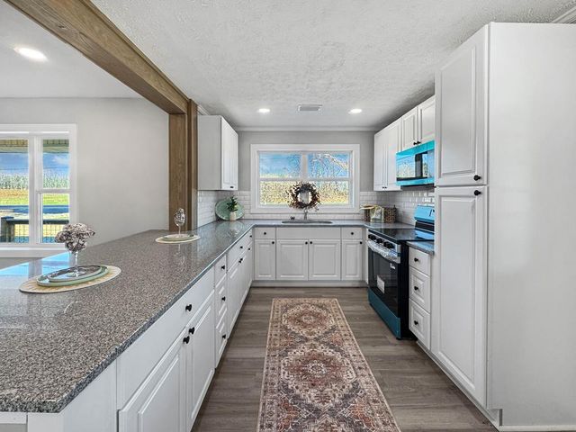 Multiple 21171 Highway 0431, Lafayette, AL 36862