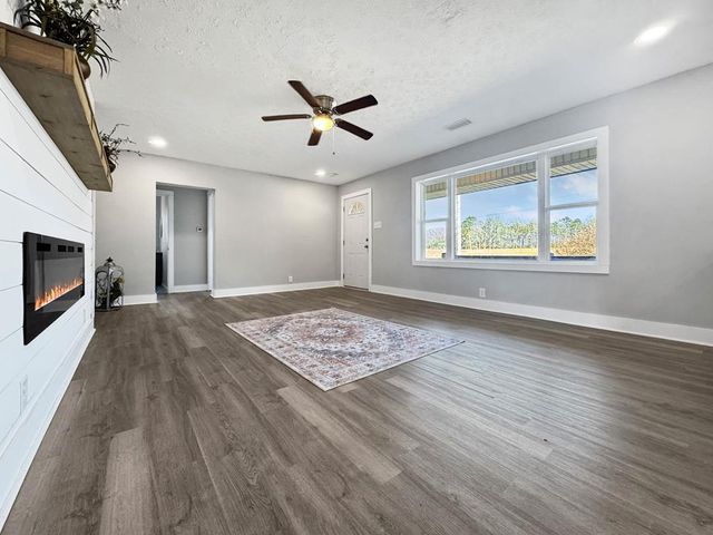 Multiple 21171 Highway 0431, Lafayette, AL 36862