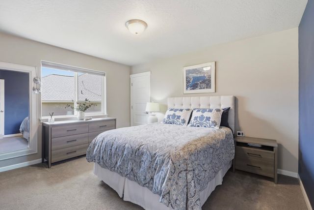 9021 N Rosebury Ln, Spokane, WA 99208