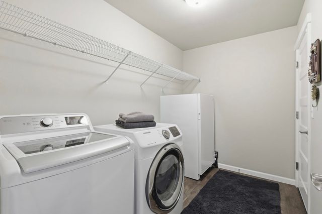 9021 N Rosebury Ln, Spokane, WA 99208