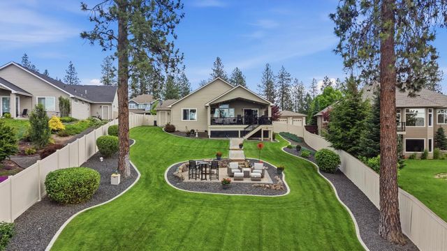 9021 N Rosebury Ln, Spokane, WA 99208
