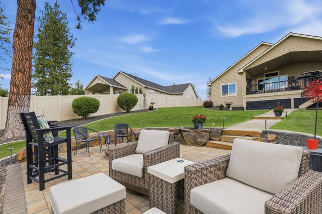 9021 N Rosebury Ln, Spokane, WA 99208