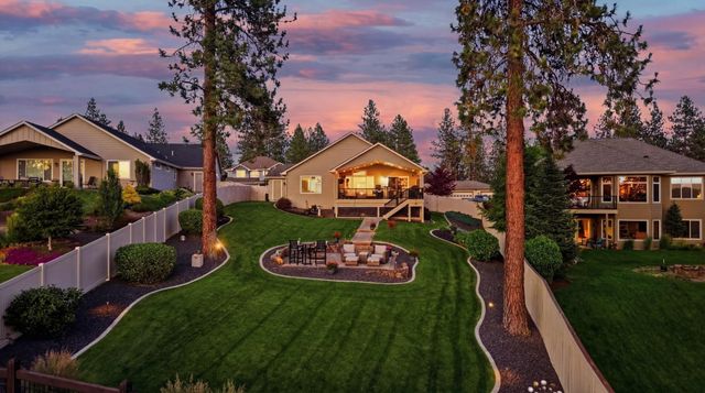 9021 N Rosebury Ln, Spokane, WA 99208