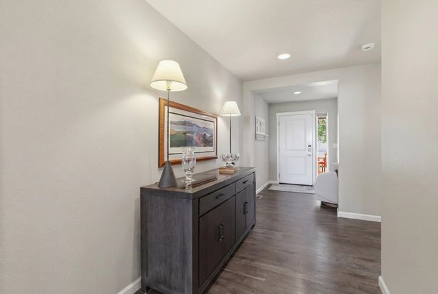 9021 N Rosebury Ln, Spokane, WA 99208