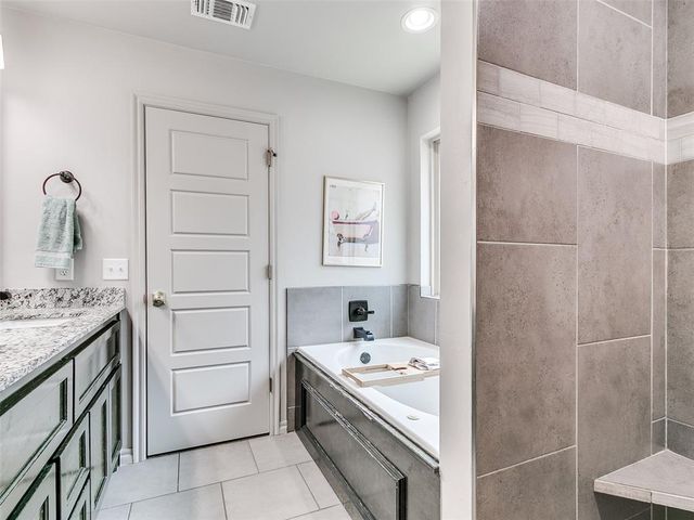 14700 Brinklee Way, Oklahoma City, OK 73142