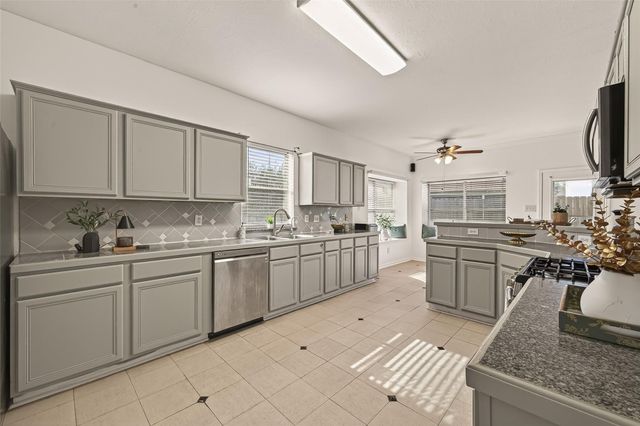 16315 April Ridge Drive, Houston, TX 77083