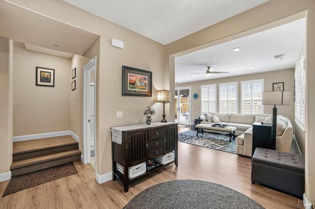 7750 Wildrose Way, Rohnert Park, CA 94928