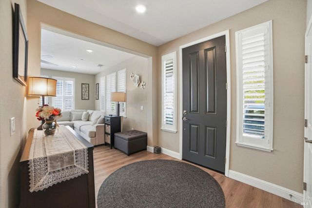 7750 Wildrose Way, Rohnert Park, CA 94928