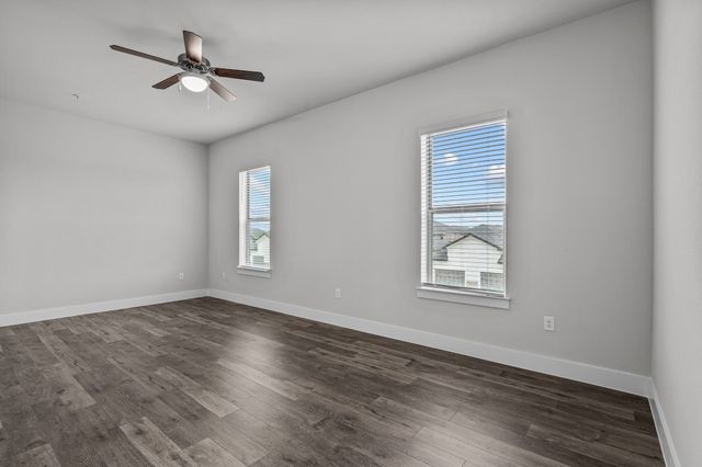 3281 Ganzer Road W 823A, Denton, TX 76207