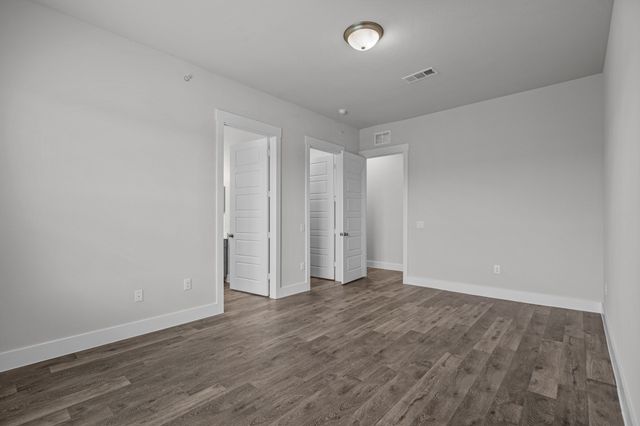 3281 Ganzer Road W 823A, Denton, TX 76207