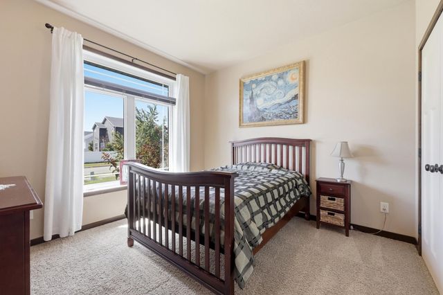 168 30th Avenue E, West Fargo, ND 58078