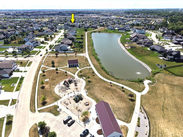 168 30th Avenue E, West Fargo, ND 58078