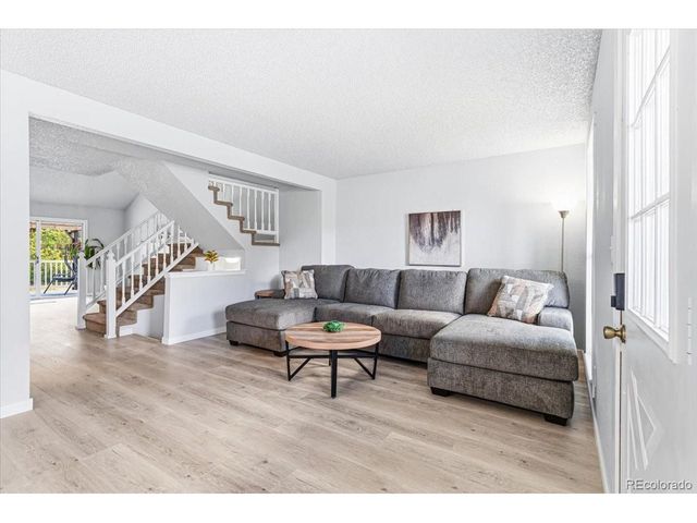 10149 Oak St, Broomfield, CO 80021
