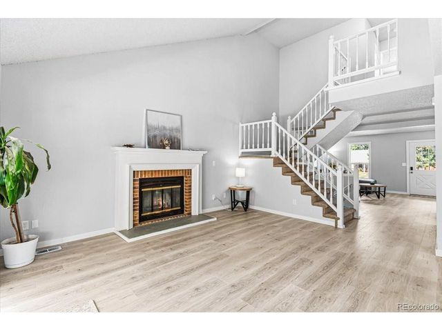10149 Oak St, Broomfield, CO 80021