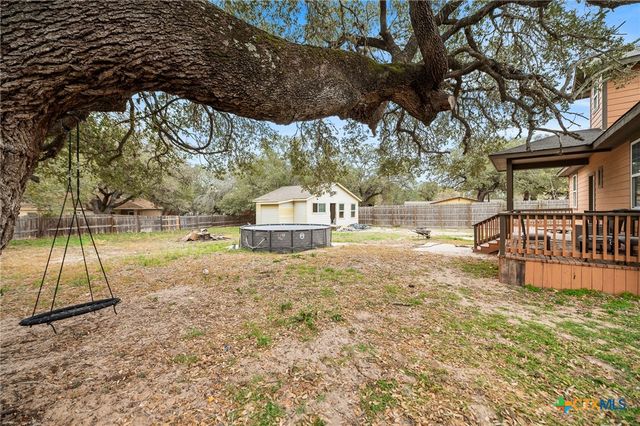 22914 Skila Drive, Elmendorf, TX 78112