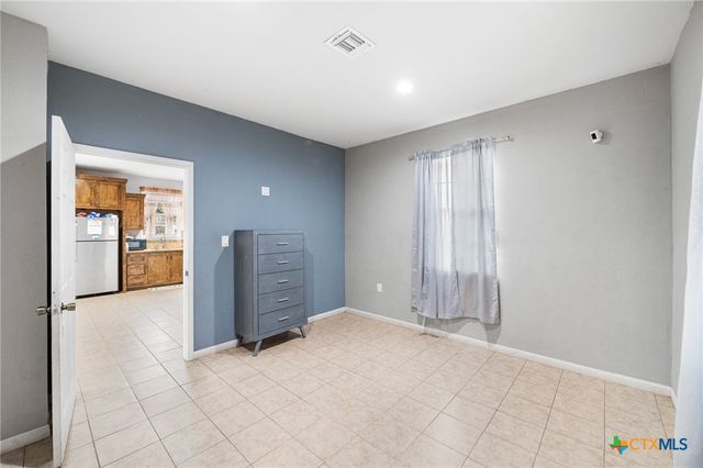 22914 Skila Drive, Elmendorf, TX 78112