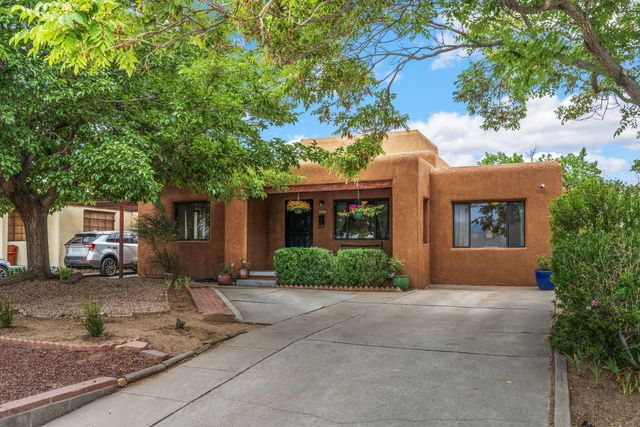 1907 Anderson Place SE, Albuquerque, NM 87108