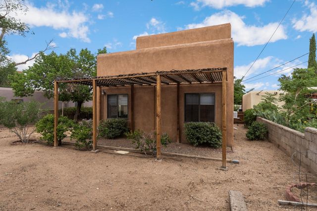 1907 Anderson Place SE, Albuquerque, NM 87108