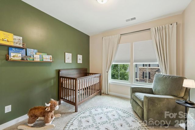 1940 Catkin Lane, Charlotte, NC 28205
