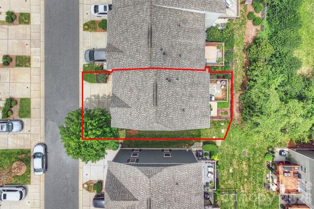 1940 Catkin Lane, Charlotte, NC 28205