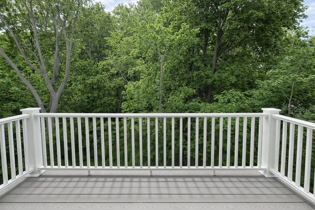 66 Pleasant Street 2, Marblehead, MA 01945