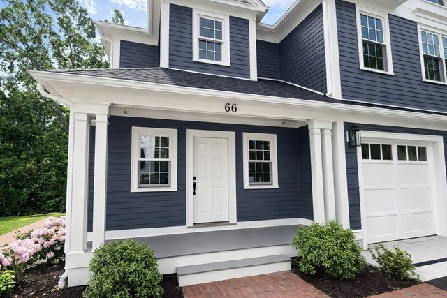 66 Pleasant Street 2, Marblehead, MA 01945