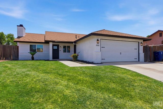 1001 Giuseppe Court, Bakersfield, CA 93307