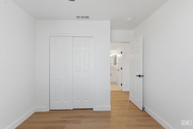 1001 Giuseppe Court, Bakersfield, CA 93307