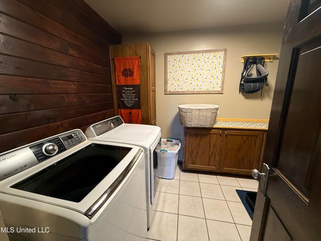 2213 North Street, Gulfport, MS 39507