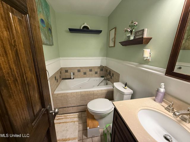 2213 North Street, Gulfport, MS 39507