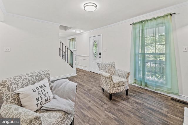 5544 SPANGLER LN, Woodbridge, VA 22193