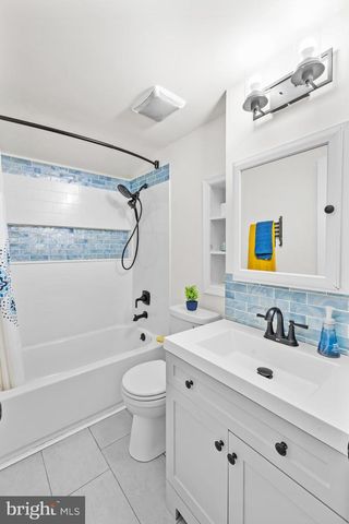 5544 SPANGLER LN, Woodbridge, VA 22193