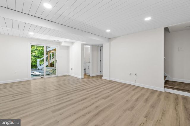 5544 SPANGLER LN, Woodbridge, VA 22193